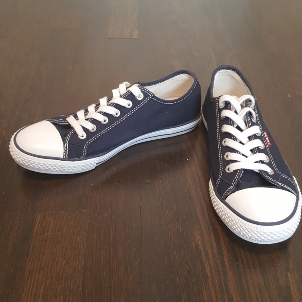 Levis sneakers